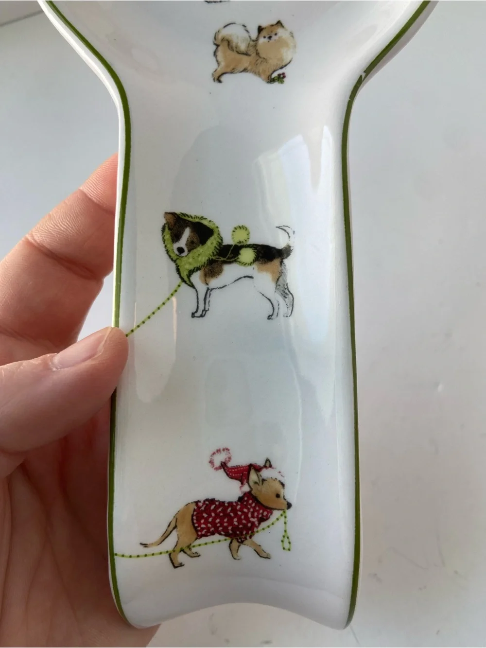 Pier 1 Imports Park Avenue Puppies Ceramic Spoon Rest Christmas Holiday Dogs EUC